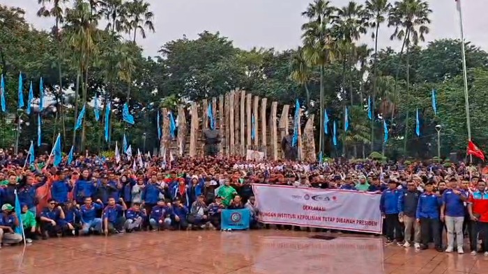 sejumlah-serikat-pekerja-mendukung-agar-polri-tetap-berada-di-bawah-presiden-langsung-1770884075186_169